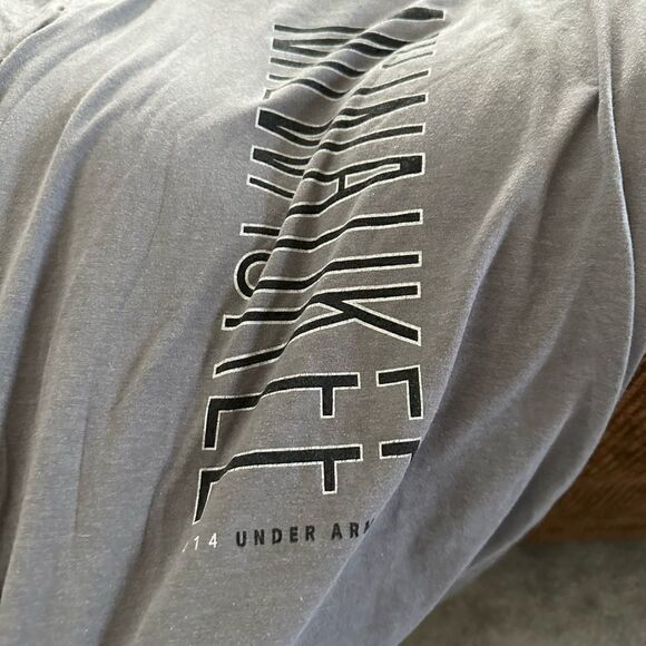 Milwaukee, 414 Under Armour fitted short sleeve T-shirt, size small women's - Picture 4 of 13